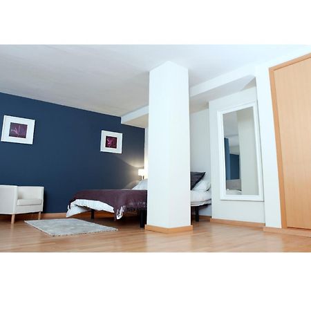 Fira Duplex Apartment โอสปิตาเล็ต เดอ โยเบรกัต ภายนอก รูปภาพ