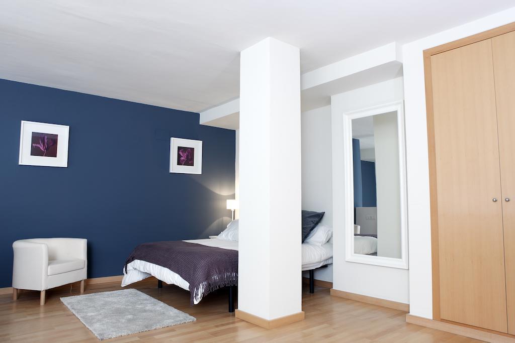 Fira Duplex Apartment โอสปิตาเล็ต เดอ โยเบรกัต ห้อง รูปภาพ