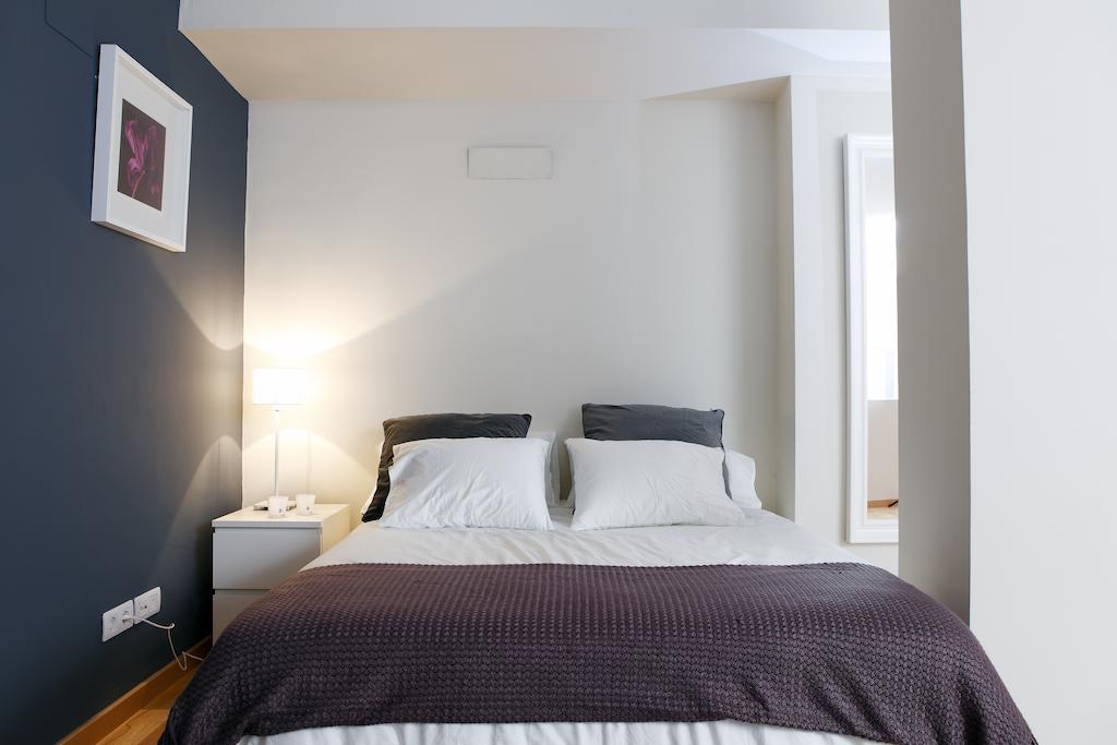 Fira Duplex Apartment โอสปิตาเล็ต เดอ โยเบรกัต ห้อง รูปภาพ