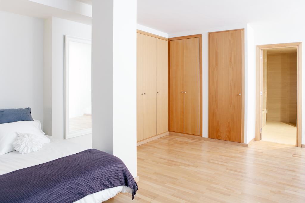 Fira Duplex Apartment โอสปิตาเล็ต เดอ โยเบรกัต ห้อง รูปภาพ