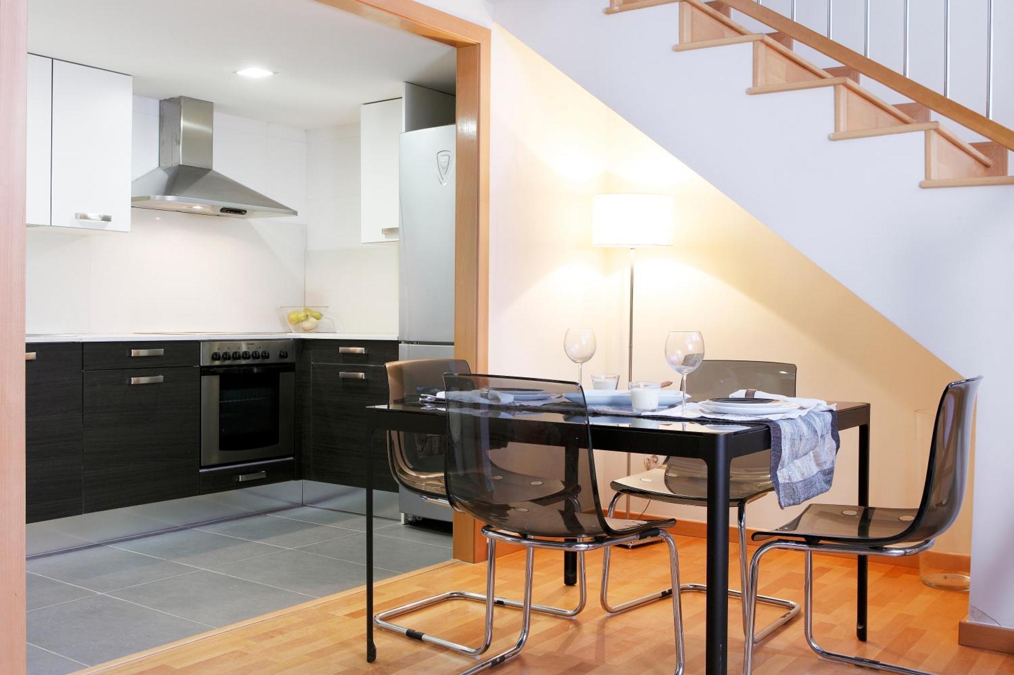 Fira Duplex Apartment โอสปิตาเล็ต เดอ โยเบรกัต ภายนอก รูปภาพ